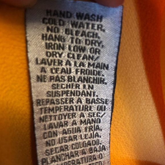 Suzy Shier Sleeveless Top. Size 1x - Picture 5 of 8